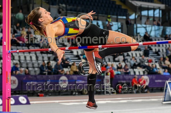 SeniorInd25-910317 - Field Female