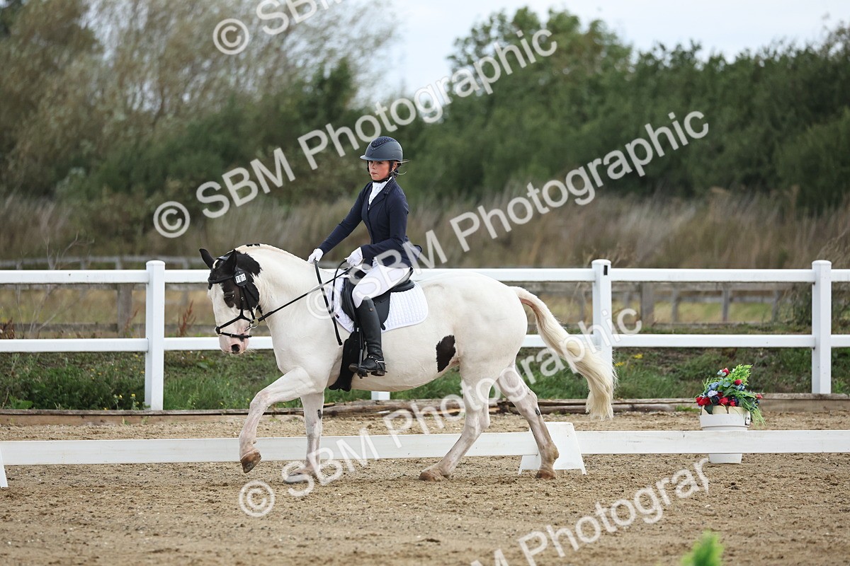SBM_004224 - Class 8 - Novice 3 Champs