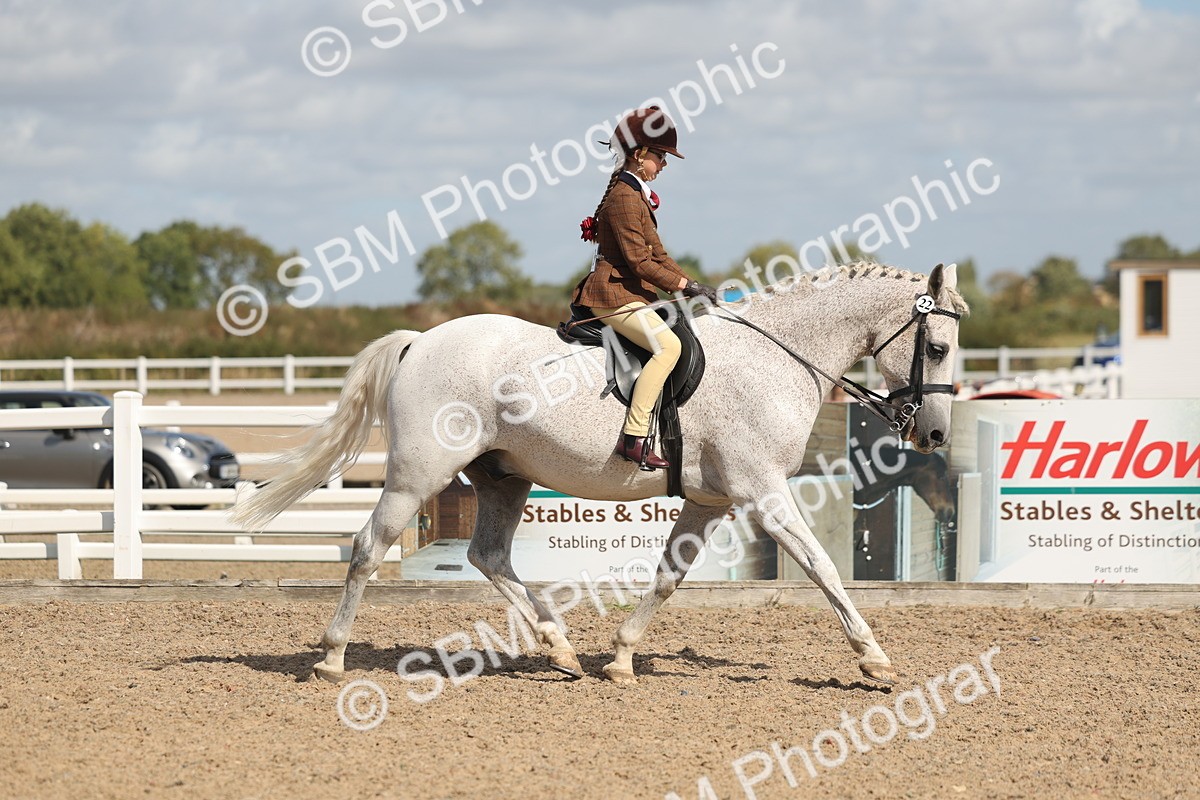 SBM_23225 - Class 807 - young Rider 11 to 16 Years