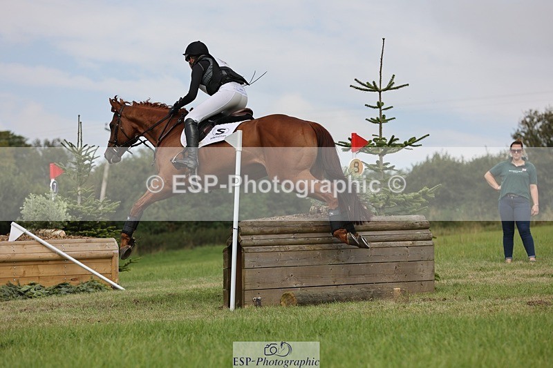 240831A-124954-03003 - 018-Tabitha.Trevelyan-Johnson-DUEL.IN.THE.SUN