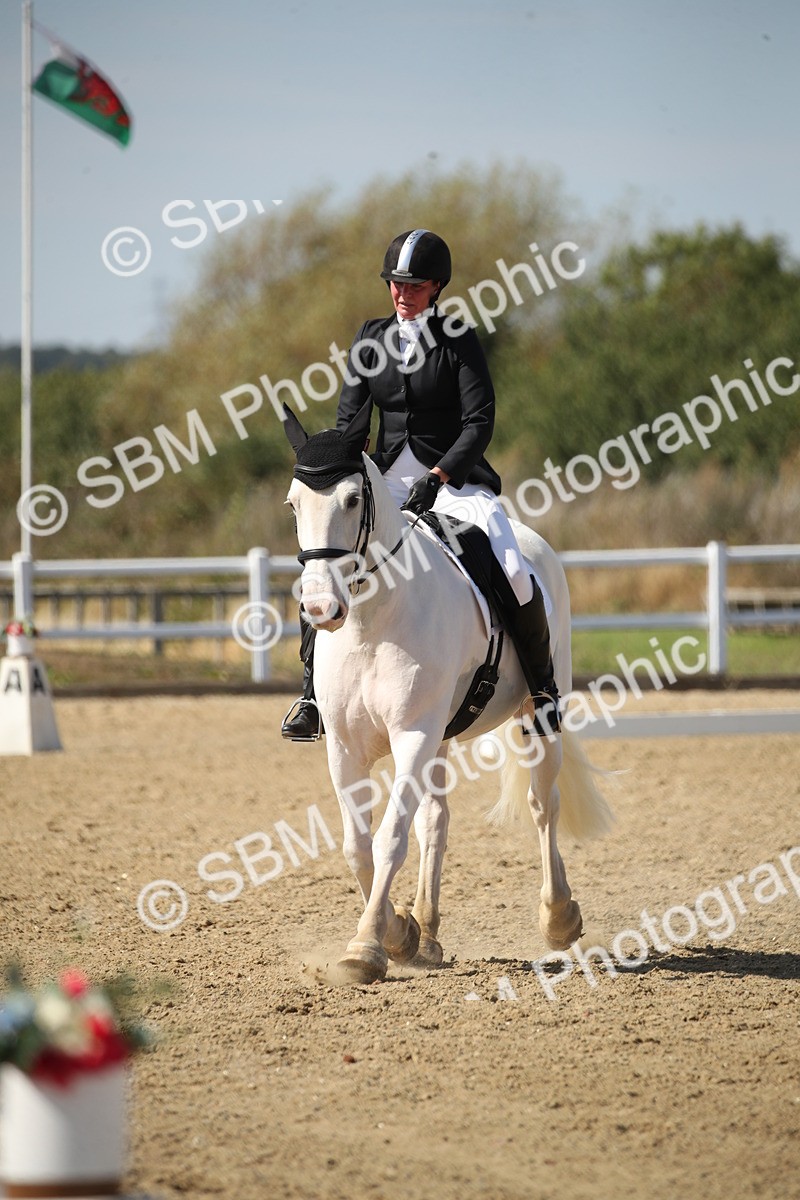 SBM_005848 - Class 11 - Novice 5 - 13.19-14.22