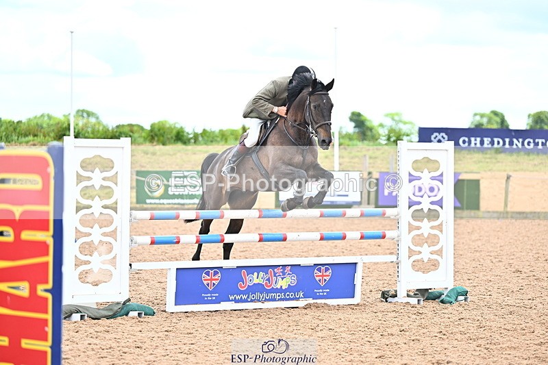 240608A-132324-02530 - Cls 4 Snr Newcomers and 1.10m Open