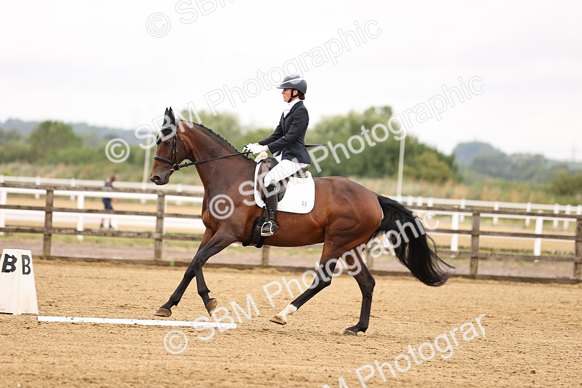 SBM_004011 - Class 7-10 - Novice 2-Elementary 2