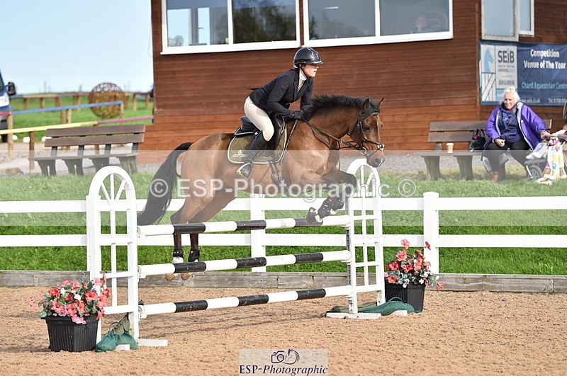 231015A-142910-08711 - Cls 26 1.05m Grand Prix