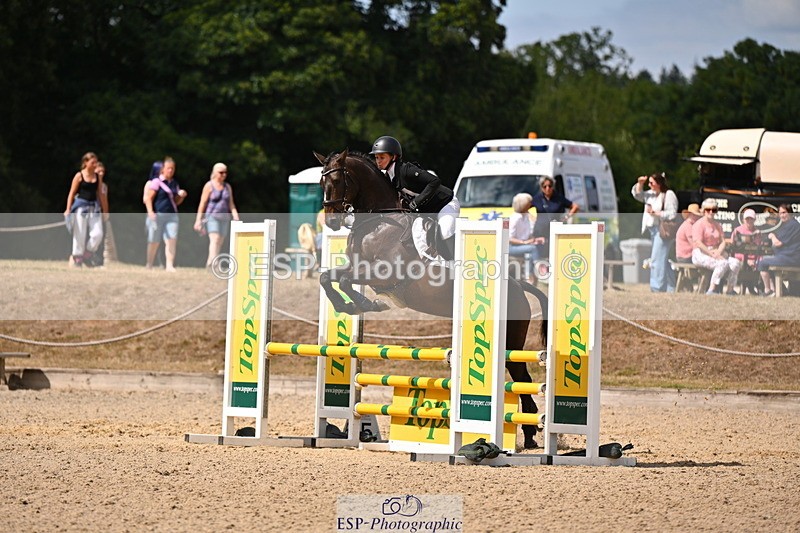 250802A-150652-06167 - F-284-Roxi.Foster-SKYES.ARCOS