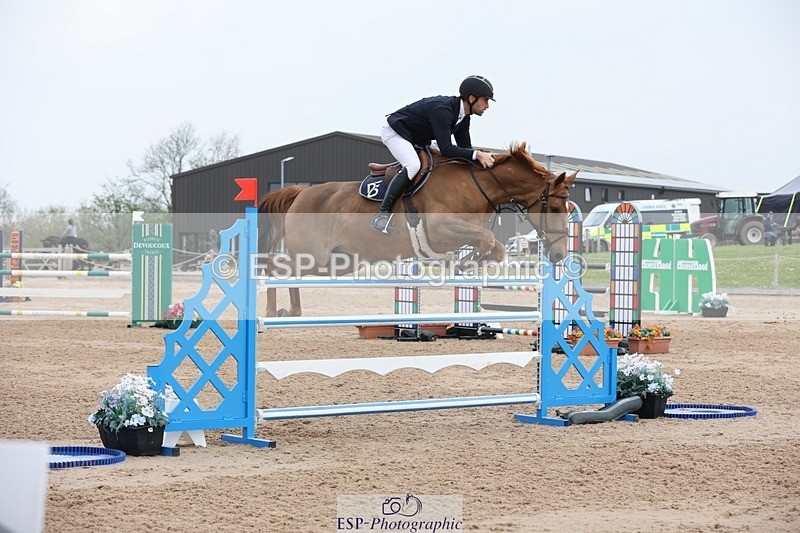 250424-125012-05593 - Cls 1 - 2 Star Small Tour