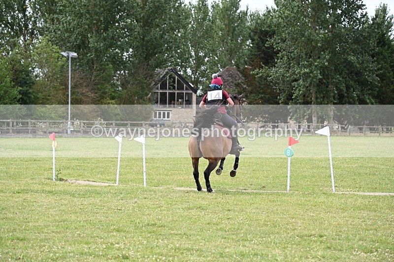 WJ6_6289 - 60cm XC Time 09:58 to 10:16