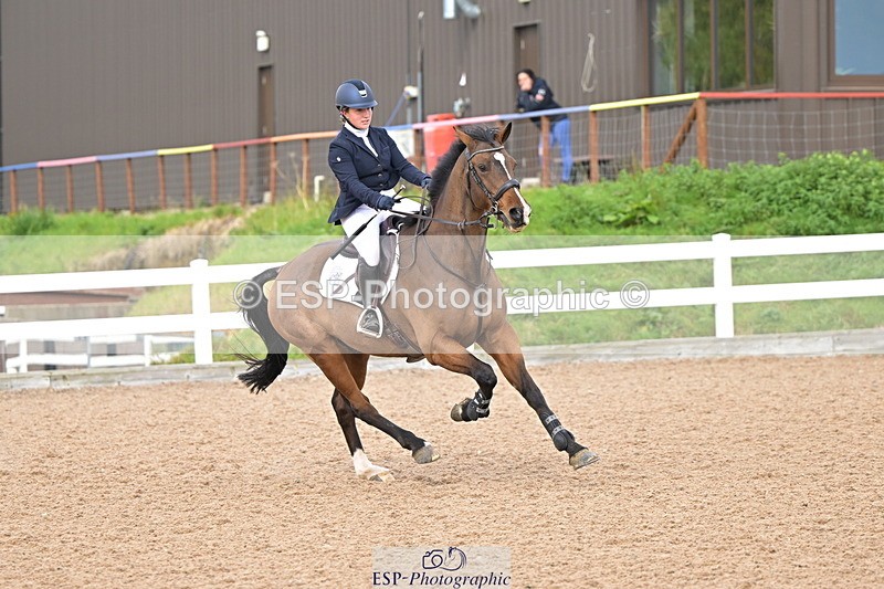 241004A-144137-02508 - Fri 12 1.15m Members Cup