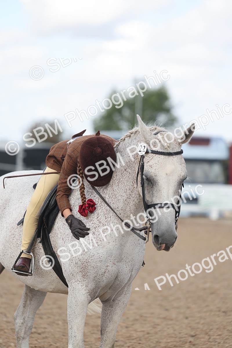 SBM_23265 - Class 807 - young Rider 11 to 16 Years