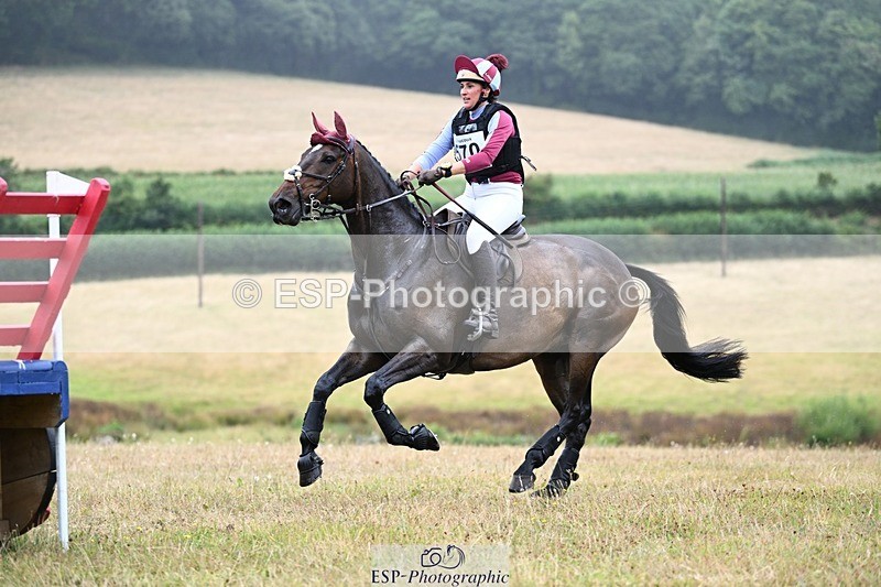 250803A-130259-13380 - M-570-Lizette.Jackman-MURPHYS.GAUNTLET