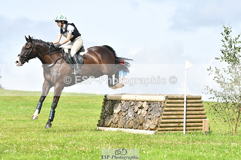 240804-103500-10412 - 403-Alana_Harries-THE_KNIGHT