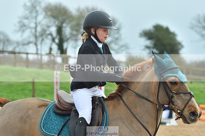 231119A-124016-05765 - Sun Cls 25 Stepping Stones 128cm & 138cm