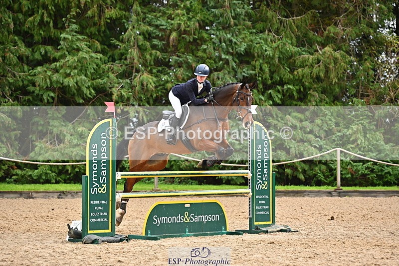 251026A-121051-24269 - E-398-Fenella.Redvers