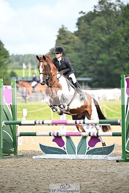 240818-091725-03357 - Cls 8A Snr British Novice