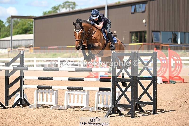 250709-153712-01173 - Cls 6 Snr Fox & 1.20m