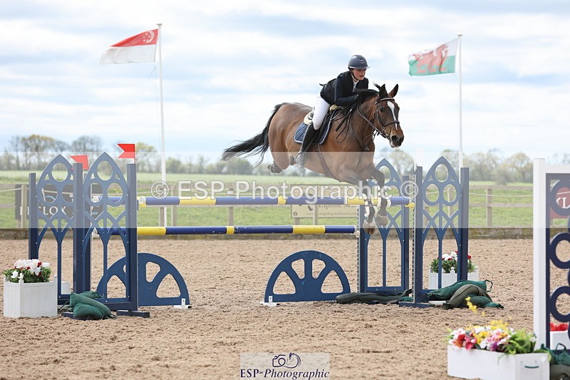 240419A-123134-07283 - Cls 6, 2 Star Medium Tour 1.35m