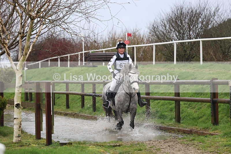 3E7A7010 - Class 2: 80cm Part 1