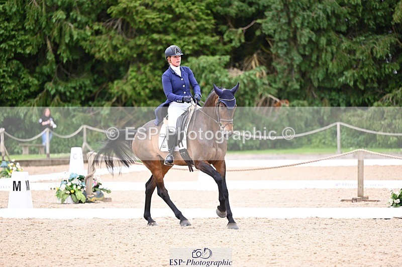 240524-114752-09028 - 521-DIVALI-Elaine_Pen