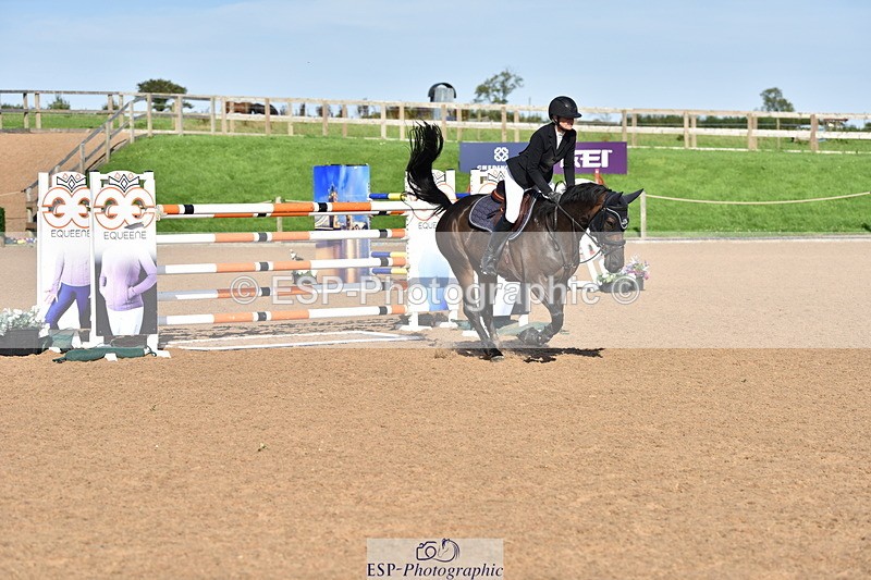 230811A-171836-07147 - Cls 25Nat 1.40m Open