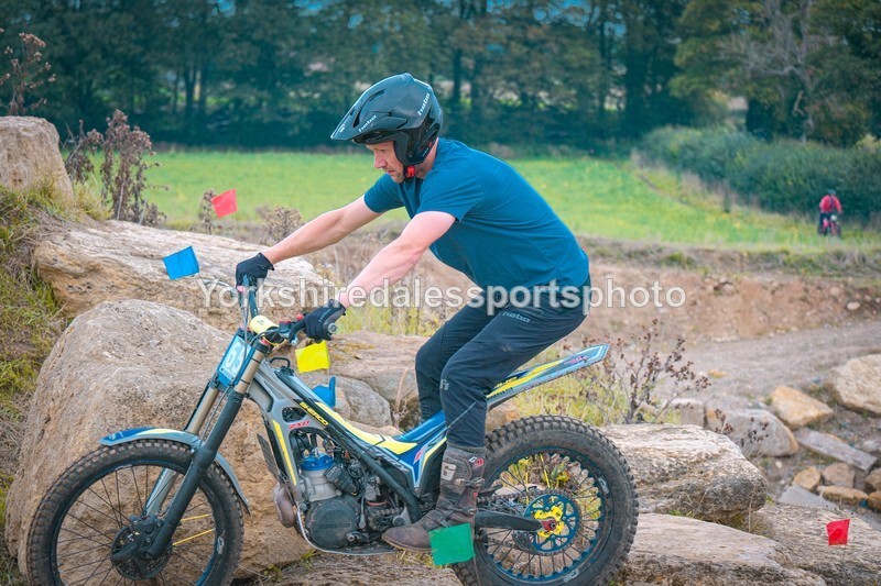 DSCF1968 - Ripon MC Summer series Main - 27/09