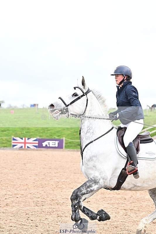 250414-114413-00636 - 1m Round 1