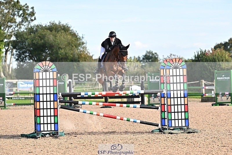 251001-150918-00529 - Cls 6 Foxhunter and 1.20m Open