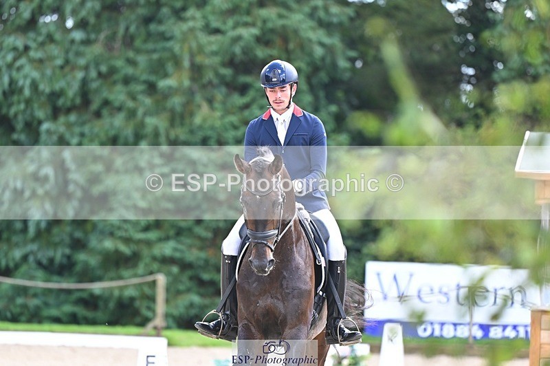 240809-152651-02051 - 196-Angus.Corrie-Deane-Nightly