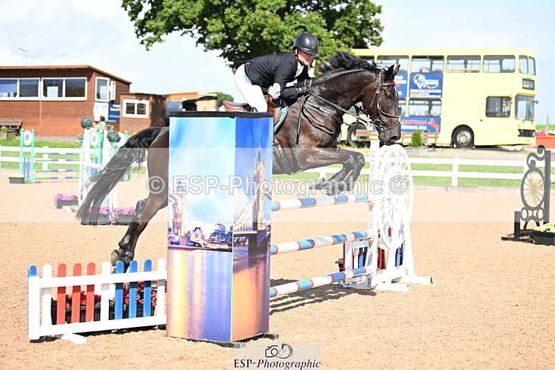 240726A-163002-02579 - Cls 12 1.10m Amateur Qualifer
