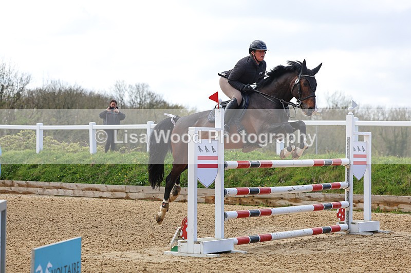 3E7A2321 - Class 8: Senior Foxhunter/1.20 open