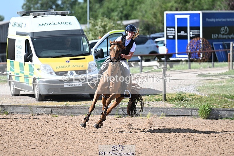 260626-170855-00740 - Cls 2 Pony Intro 90cm