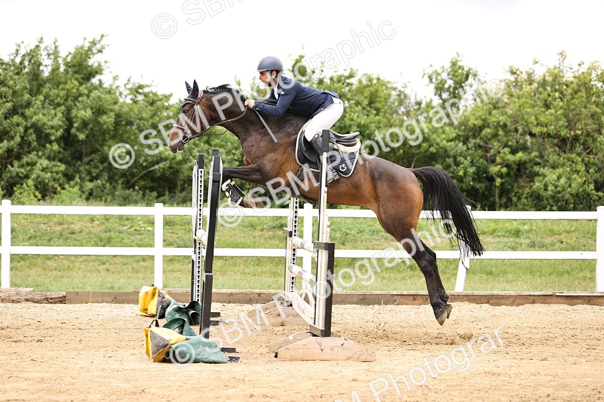 SBM_002917 - Class 10 - Senior Discovery - 1.00m