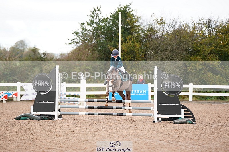 241027A-093932-01841 - SUN Cls 2 Pony Intro 70cm