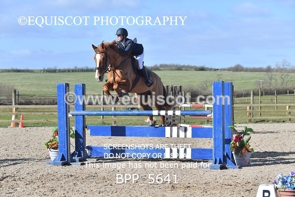 BPP_5641 - CLASS 8 Senior Newcomers/ 1.10m Open