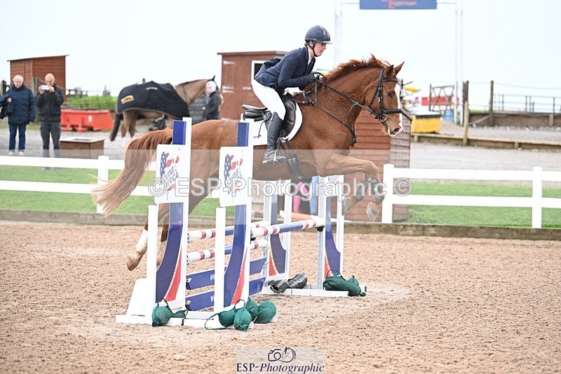 251105-100748-00087 - Cls 01 BN & 90 Open