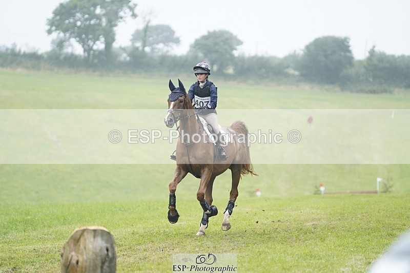 240901A-120254-07132 - 407-Melissa.Joannides-RUSSMOND.PUNCHINELLO