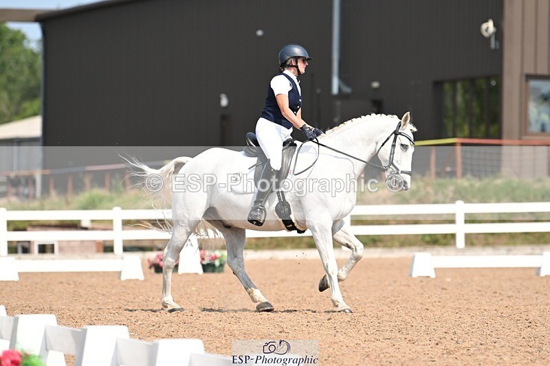 250816-124314-04546 - 061-Lyn.MillerRunnymead.Diamond