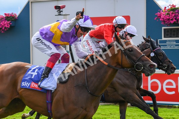 260823-Race 3-Kinross-0495 - Race 3 Sky Bet City Of York Stakes