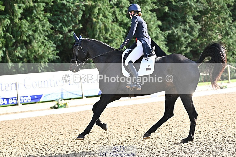 241023-143845-00566 - 002-Ellie.Fredericks-BRITANNIA'S.OLIVE