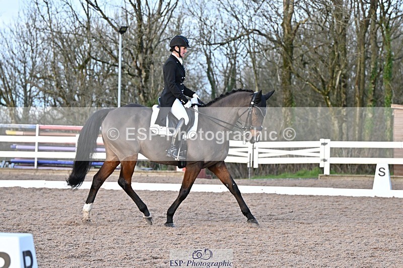 241214-145601-03010 - 160-Shelly.Smit-Sharp.Sharp