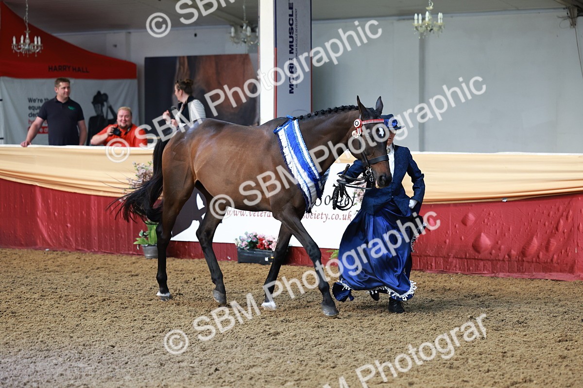 SBM_12090 - Class 103 - IH Costume