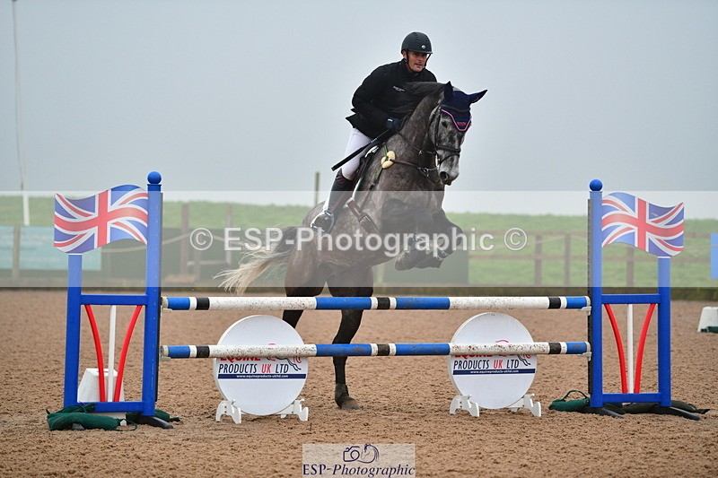 240214A-094127-00023 - Cls 1 British Novice and 90cm Open