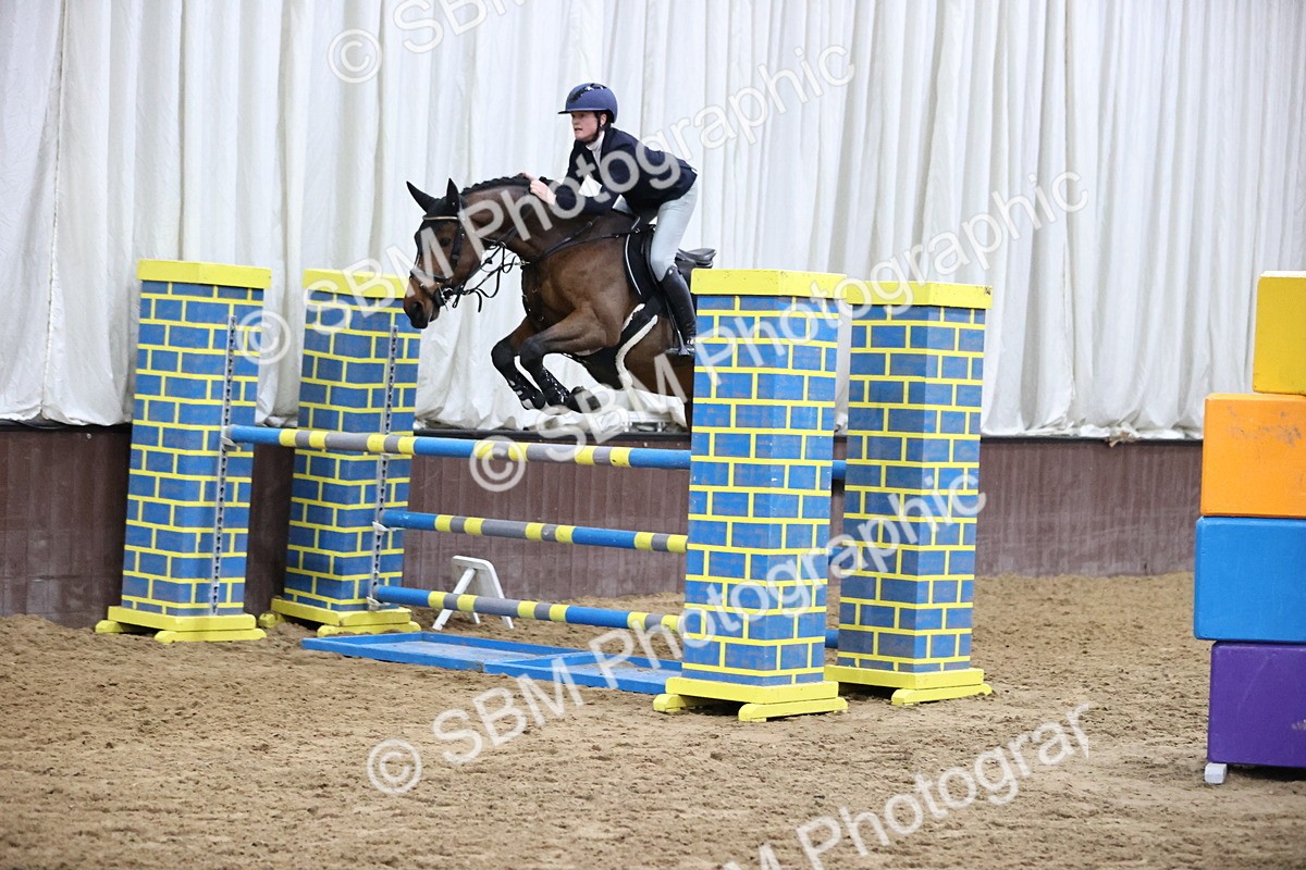 SBM_002096 - Class 4 - Senior Newcomers - 1.10m Open