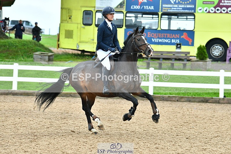 230730A-130124-09922 - Cls 33 85cm Amateur Quali