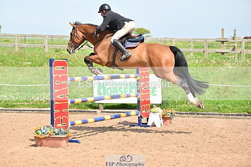 240510A-144531-08124 - Cls 23 Talent Seeker Inc 7yr old 14.10 to Finish