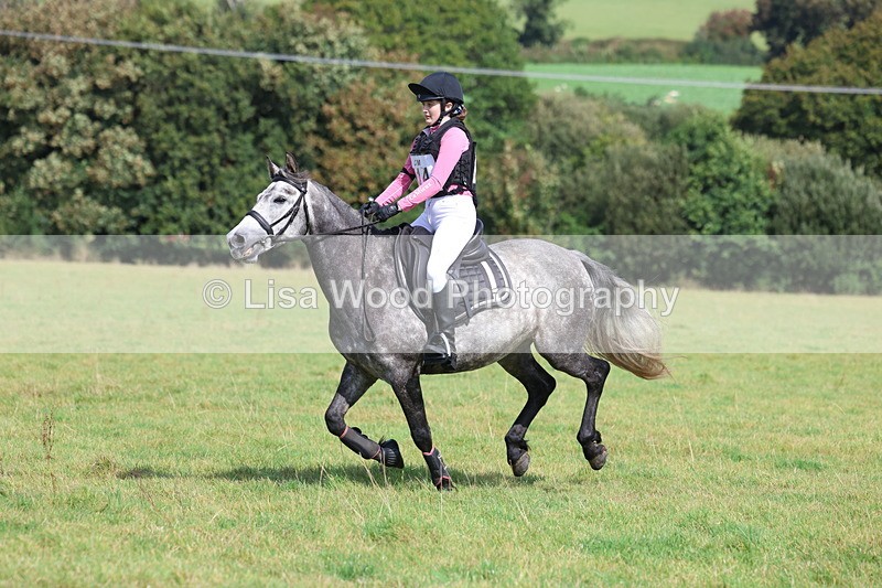3E7A6620 - Class 1: Trebudannon Open: Pheasant Feeder