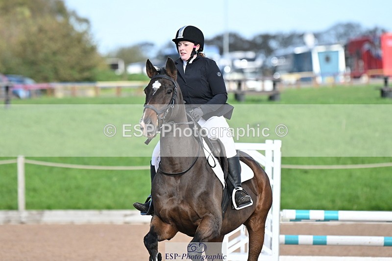 231029A-115115-03135 - 90cm Club and Schools