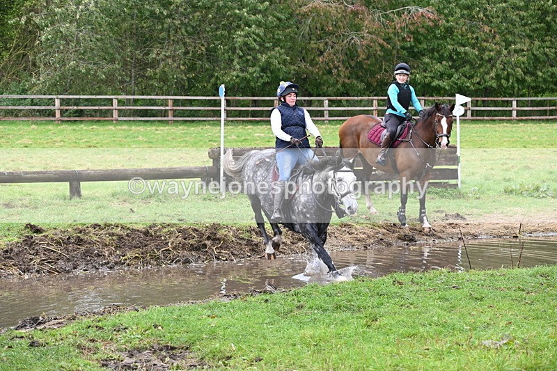 WJ6_5613 - Time at Photographer 12:31 to 12:40