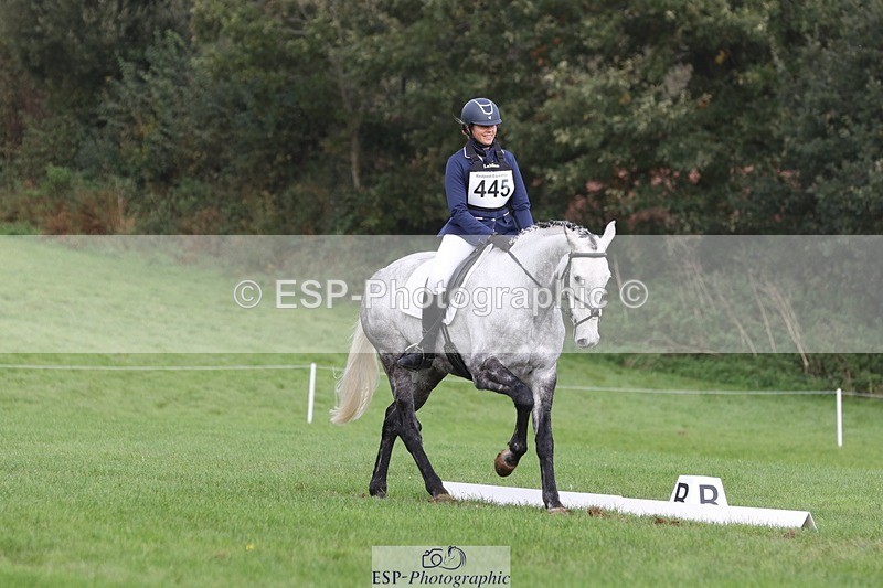 231019-143307-04020 - 445-CRUISING.BORO-Lucy.Knight-DR