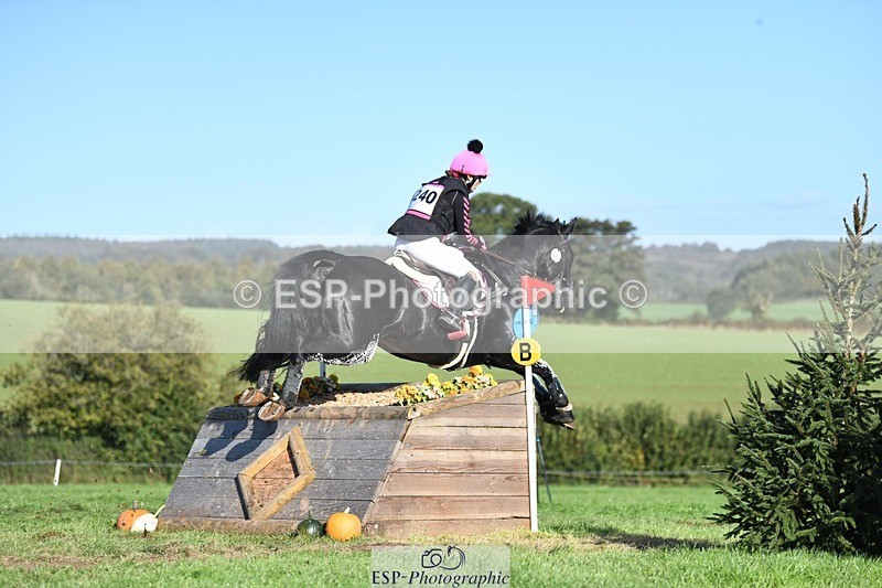 231022-110019-26160 - 240-ZEBEDEE.IX-Ashley.Harrison-XC