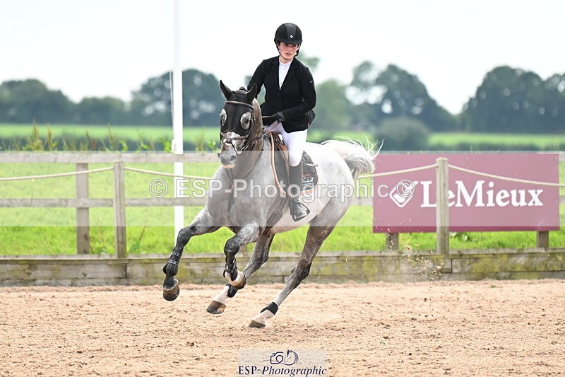 240801A-141700-01924 - Cls 4 Chard 7 Yr Old Championships